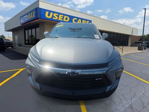Used 2025 Chevrolet Blazer RS w/ Driver Confidence II Package AWD/4WD image 3