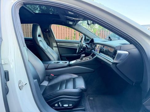 Used 2018 Porsche Panamera Turbo Sport Turismo w/ Sport Package AWD/4WD image 30