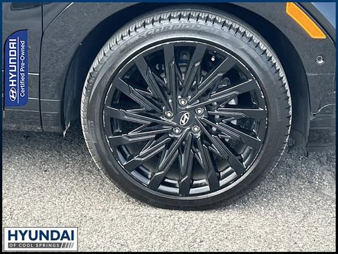 Certified 2025 Hyundai Santa Fe Calligraphy AWD/4WD image 9