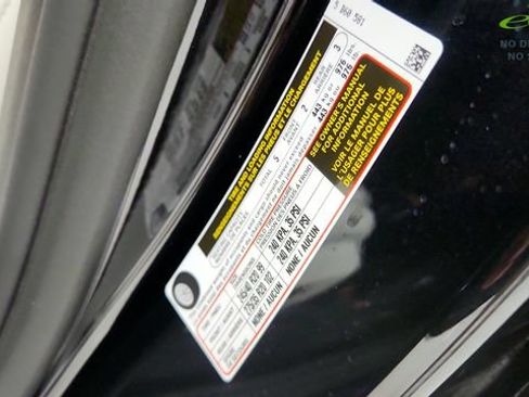 Used 2027 BMW 530i w/ M Sport Package RWD image 75