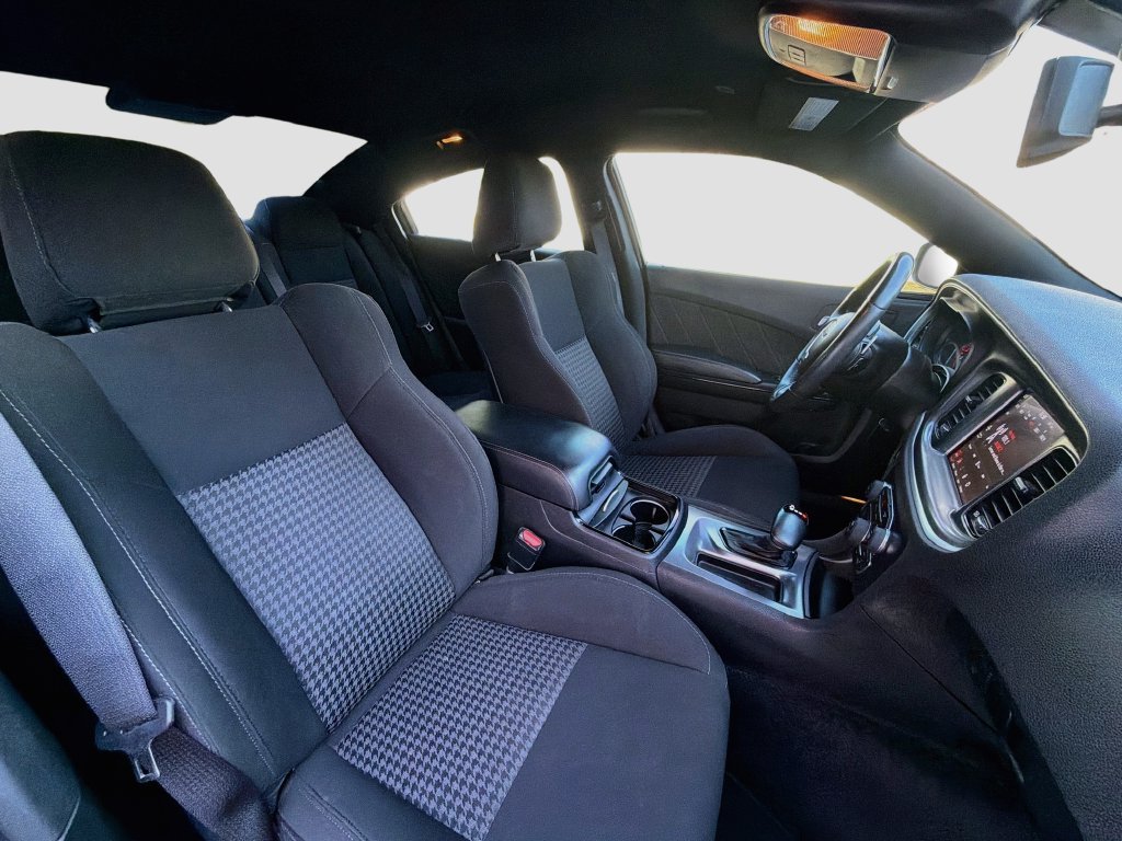 Used 2020 Dodge Charger GT w/ Blacktop Package RWD image 27