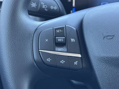 New 2025 Ford Maverick XL image 36