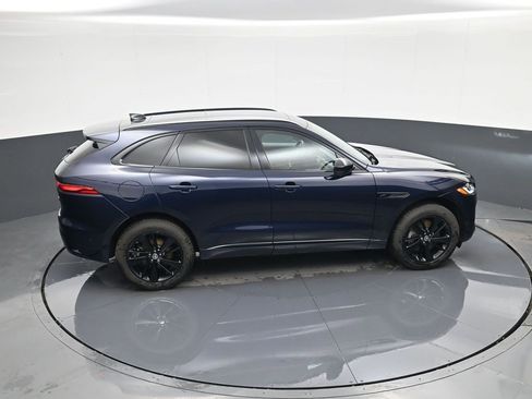 Used 2026 Jaguar F-PACE R-Dynamic S image 38