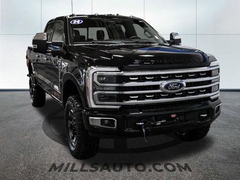 Certified 2024 Ford F350 Platinum w/ Tremor Off-Road Package AWD/4WD image 11