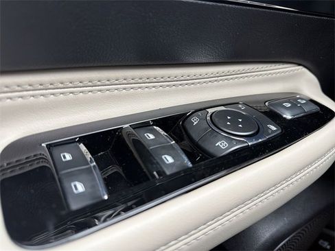 New 2026 Lincoln Corsair Premiere image 13