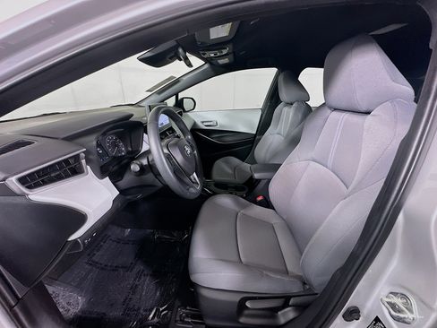 Used 2023 Toyota Corolla SE image 12