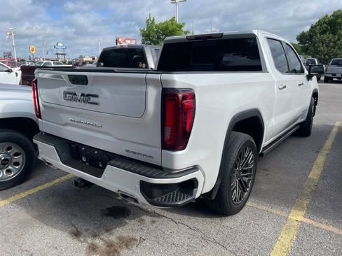 Used 2022 GMC Sierra 1500 Denali Ultimate AWD/4WD image 9
