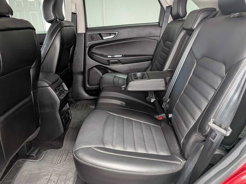 Used 2016 Ford Edge SEL w/ Equipment Group 201A AWD/4WD image 21