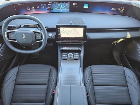 New 2026 Lincoln Nautilus Reserve w/ Jet Appearance Package image 24