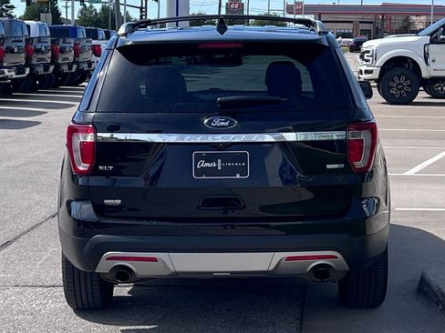 Used 2016 Ford Explorer XLT w/ Equipment Group 202A AWD/4WD image 5