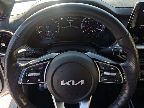 Certified 2022 Kia Forte GT-Line image 18