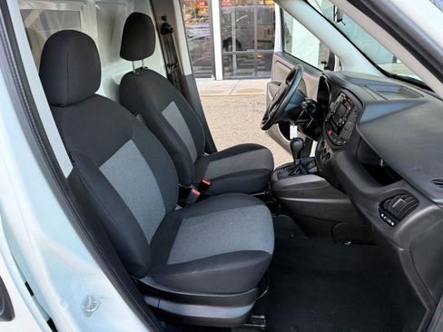 Used 2021 RAM ProMaster City Tradesman w/ Window Group 09 image 18