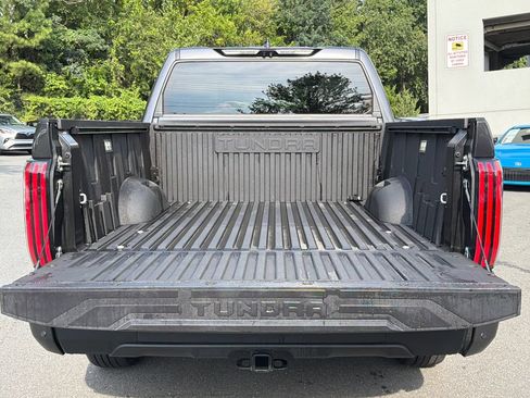 Used 2024 Toyota Tundra Limited AWD/4WD image 6