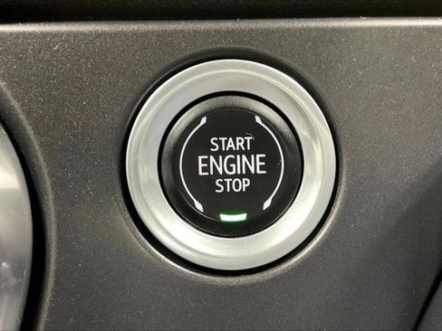 Used 2019 Chevrolet Blazer LT image 36