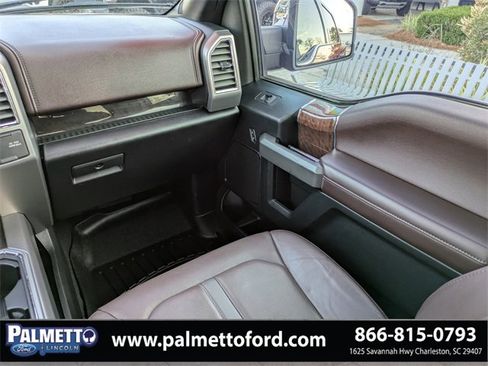 Used 2015 Ford F150 Platinum w/ Equipment Group 701A Luxury image 15