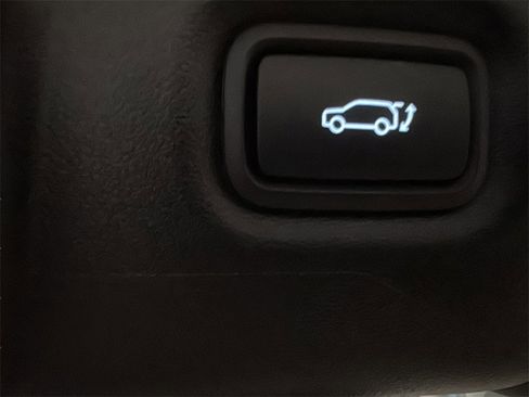 New 2026 Hyundai Ioniq 5 SEL image 18