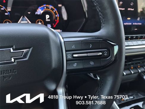 Used 2024 Chevrolet Colorado ZR2 w/ ZR2 Convenience Package III AWD/4WD image 30