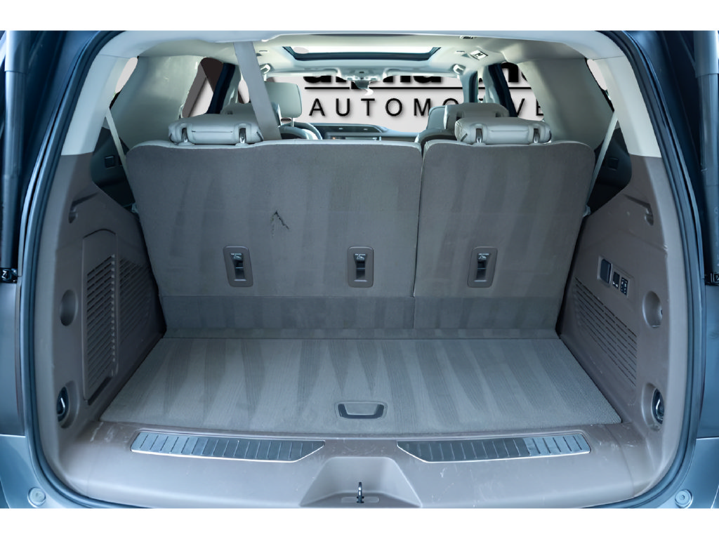Used 2021 GMC Yukon Denali AWD/4WD image 8