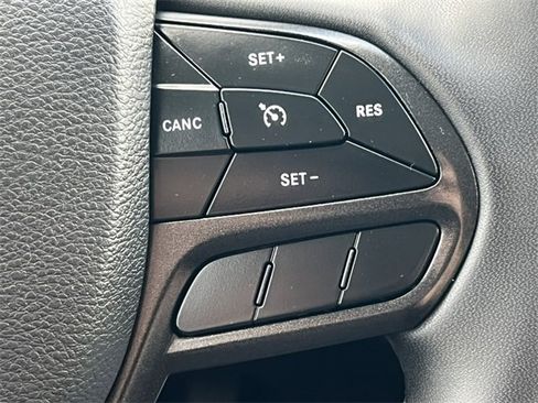 Used 2022 Jeep Cherokee Trailhawk image 22