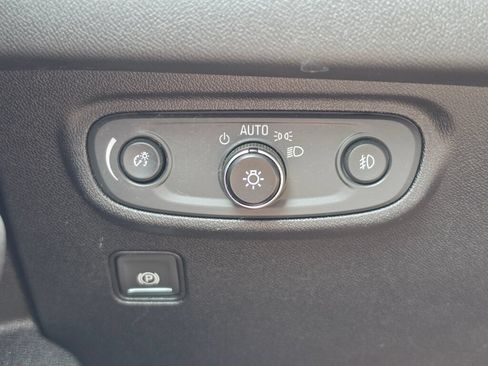 Used 2018 GMC Terrain SLT AWD/4WD image 34