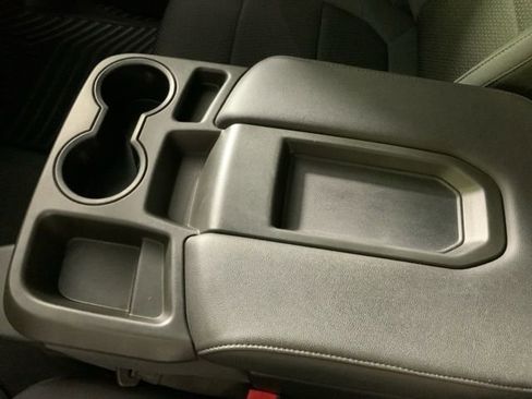 Used 2019 Chevrolet Silverado 1500 Custom Trail Boss w/ Custom Convenience Package image 26