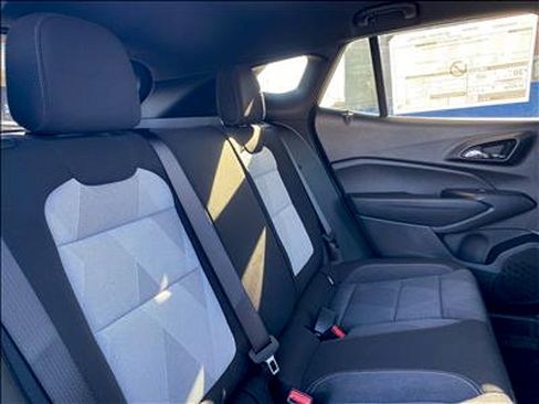 New 2026 Chevrolet Trax RS w/ Driver Confidence Package FWD image 18