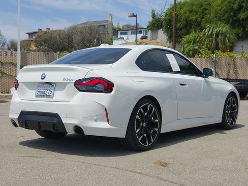 Used 2025 BMW 230i Coupe w/ M Sport Package RWD image 26