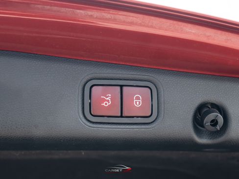 Used 2019 Mercedes-Benz E 300 image 49