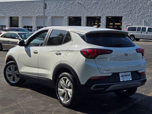 Certified 2025 Buick Encore GX Preferred FWD image 14