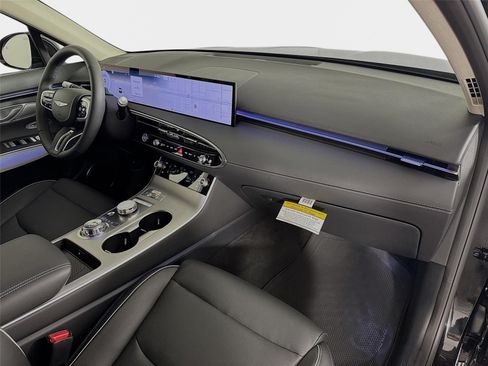 New 2026 Genesis GV70 2.5T Advanced AWD/4WD image 31
