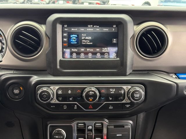 Used 2021 Jeep Gladiator Sport AWD/4WD image 17