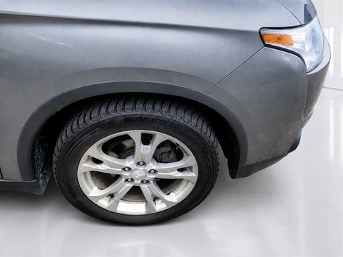 Used 2015 Mitsubishi Outlander SE AWD/4WD image 22