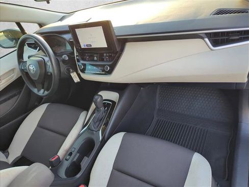 Certified 2025 Toyota Corolla LE FWD image 24