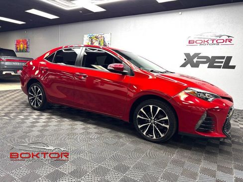Used 2019 Toyota Corolla SE FWD image 1