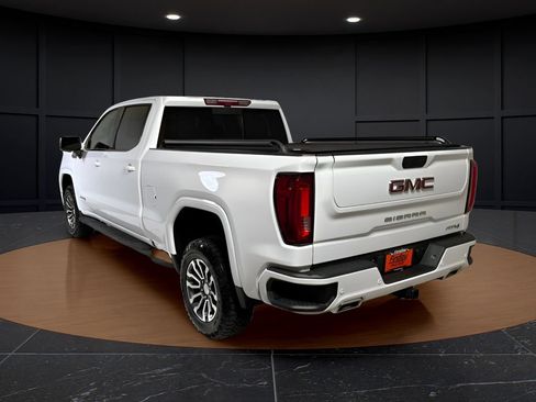 Used 2022 GMC Sierra 1500 AT4 w/ AT4 Premium Package AWD/4WD image 5