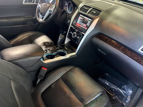 Used 2014 Ford Explorer Limited AWD/4WD image 46