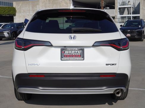 Used 2023 Honda HR-V Sport image 6