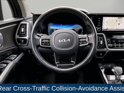 Used 2023 Kia Sorento SX AWD/4WD image 12