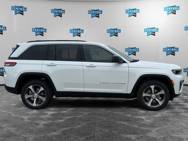 New 2026 Jeep Grand Cherokee Limited AWD/4WD image 6