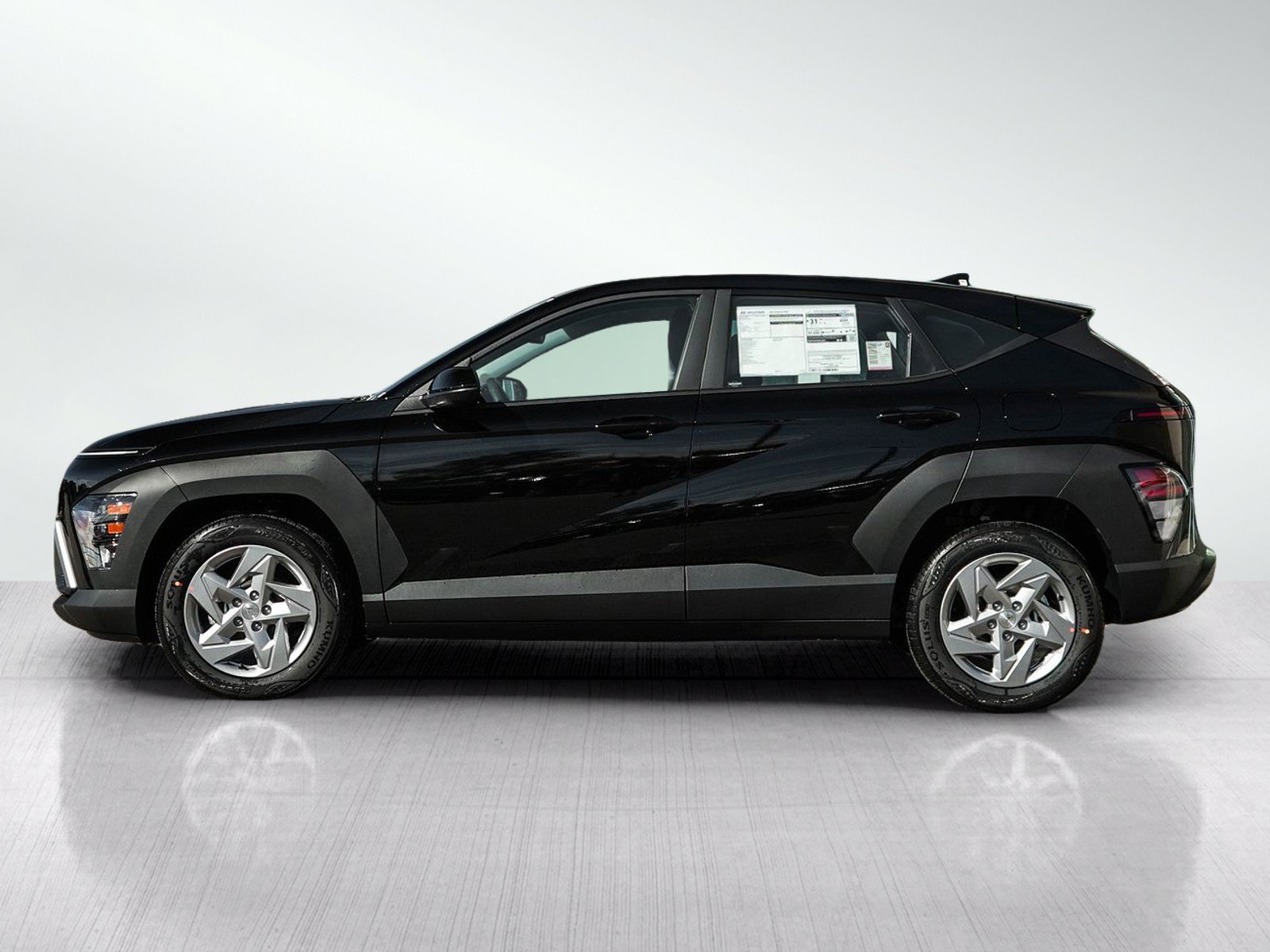 New 2027 Hyundai Kona SE FWD image 4