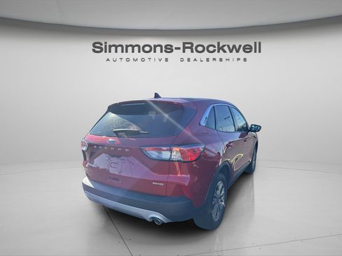 Used 2022 Ford Escape SEL image 7