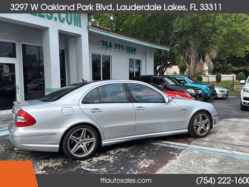 Used 2007 Mercedes-Benz E 63 AMG Sedan image 11
