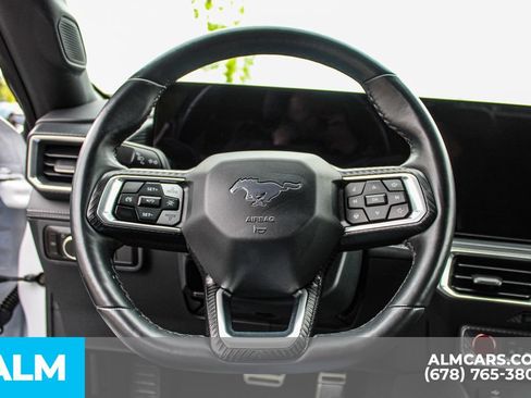 Used 2025 Ford Mustang Premium RWD image 22