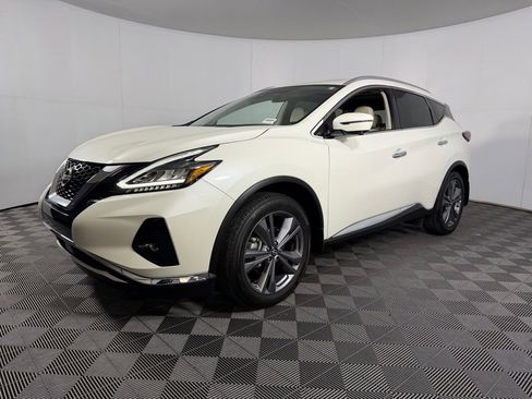Used 2024 Nissan Murano Platinum w/ Cargo Package AWD/4WD image 3