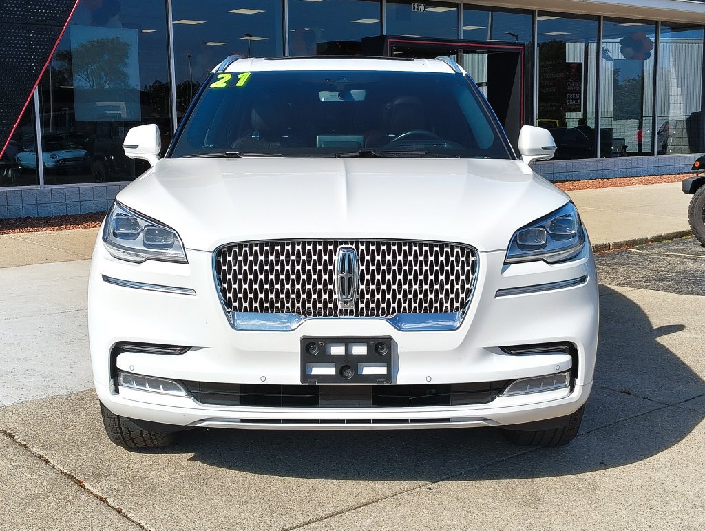 Used 2021 Lincoln Aviator Reserve AWD/4WD image 39