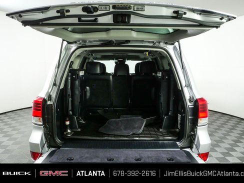 Used 2017 Toyota Land Cruiser AWD/4WD image 32