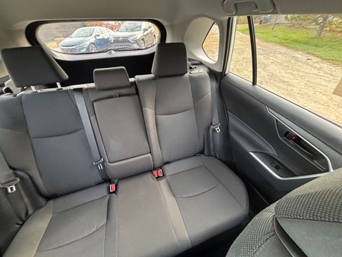 Used 2025 Toyota RAV4 LE image 36