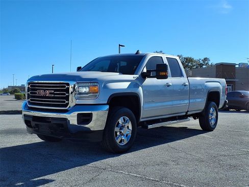 Used 2019 GMC Sierra 2500 SLE image 3