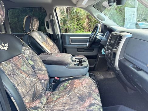 Used 2019 RAM 1500 Big Horn image 28