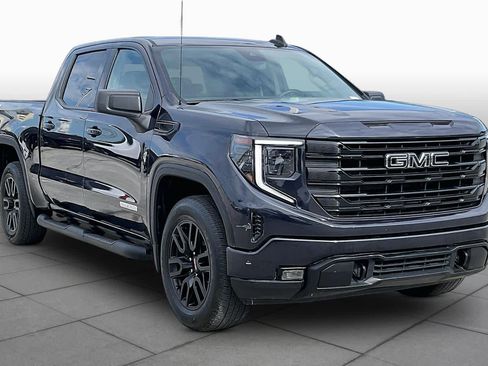 Used 2023 GMC Sierra 1500 Elevation AWD/4WD image 3